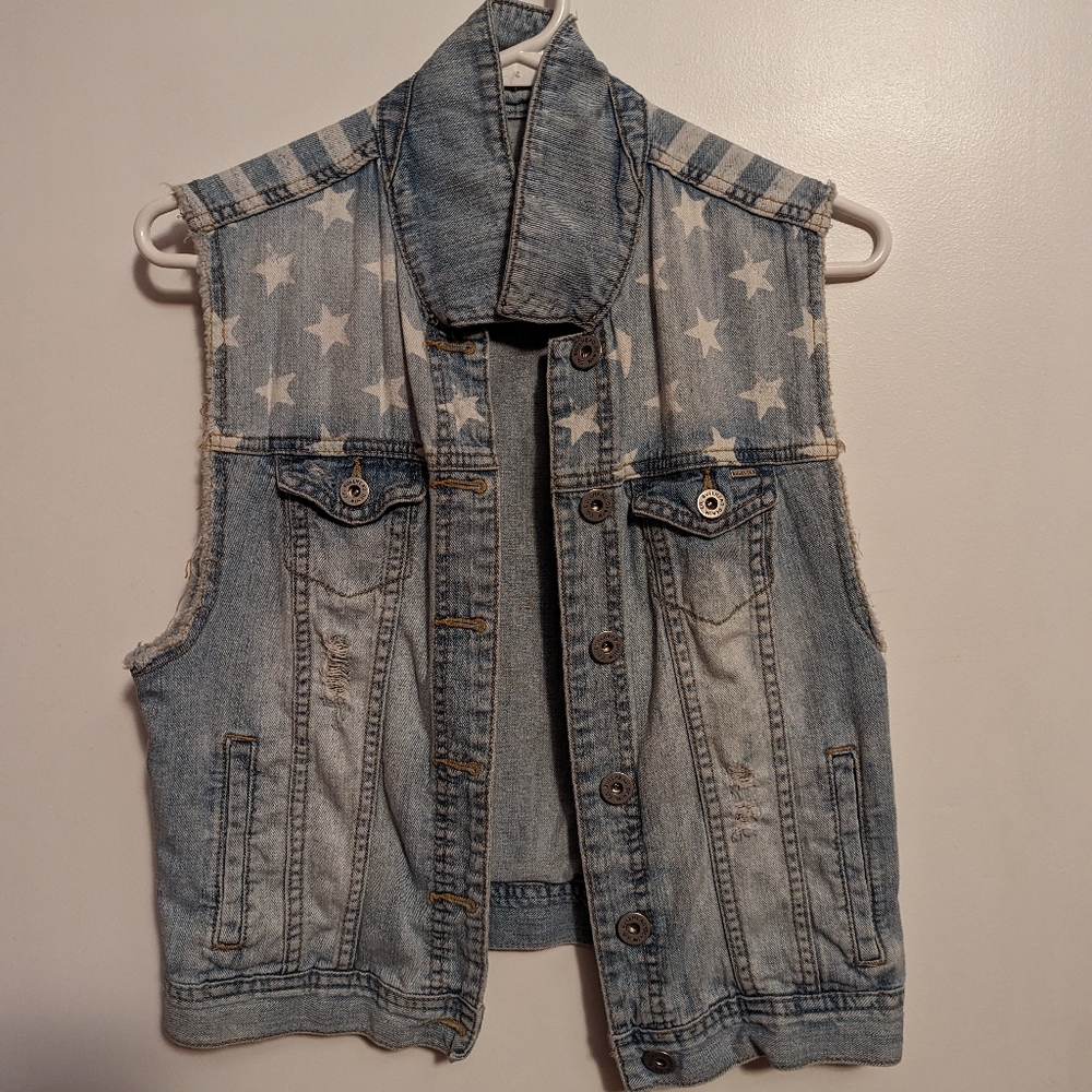 Bullhead USA L Denim Vest